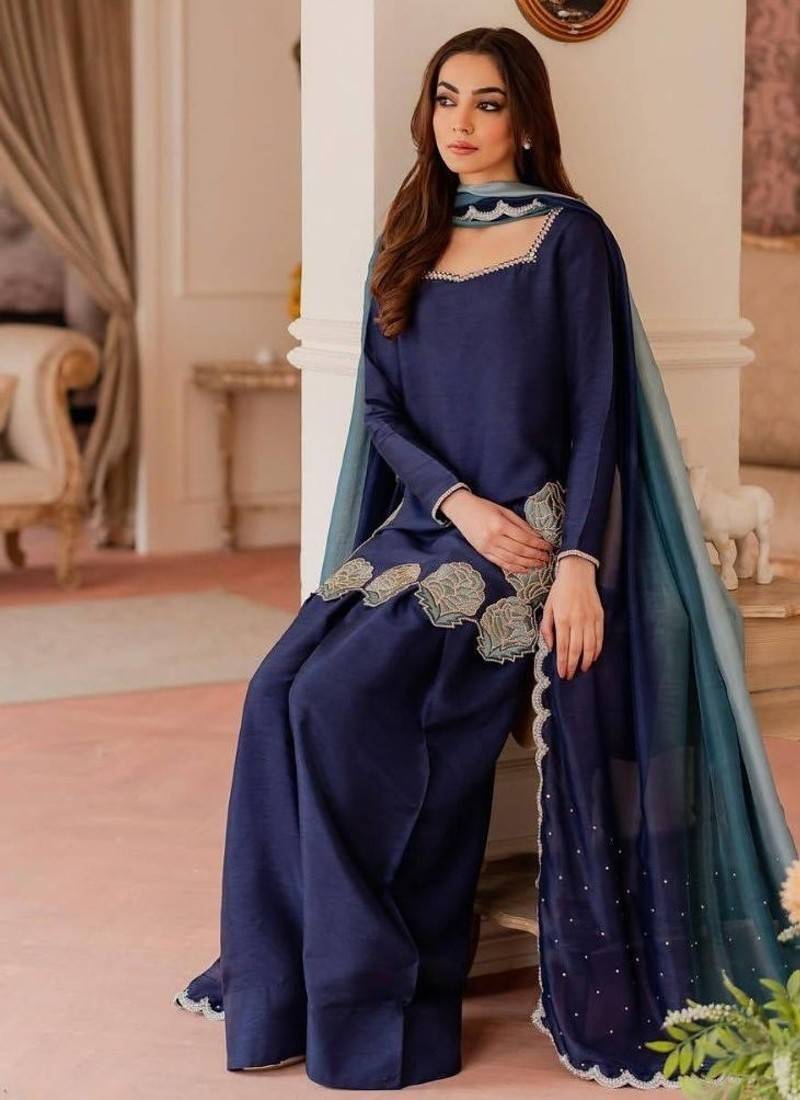 Natural crepe silk suit with jarcan diamond & 9mm sequins