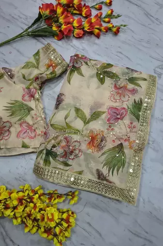 White silk blendSaree With Sequins And Foil Mirror Work