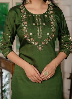 Mahendi green marina silk straight kurti pant dupatta set 2