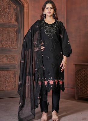 Black heavy viscose roman straight kurti pant dupatta set 1