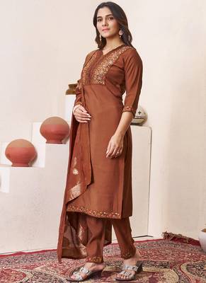 Brown roman silk straight kurti pant dupatta set 3