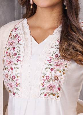 White roman silk straight kurti pant dupatta set 3