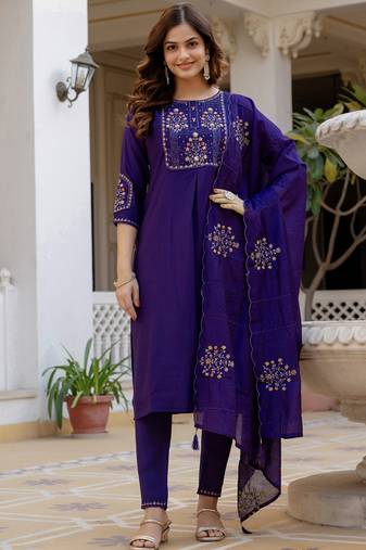 Purple pure viscose mango silk straight kurti pant dupatta set