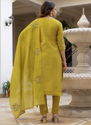 Yellow pure viscose mango silk straight kurti pant dupatta set 2