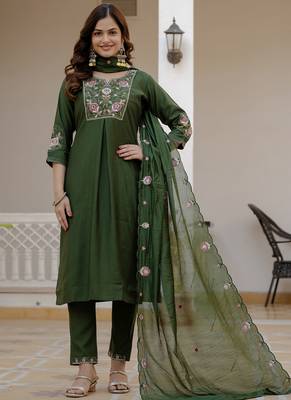 Green pure viscose mango silk straight kurti pant dupatta set 1