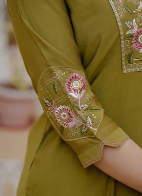 Mahendi green pure viscose mango silk straight kurti pant dupatta set 3