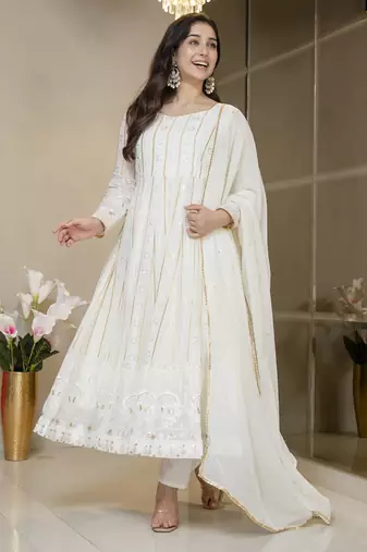 Off white faux blooming party weae embroidery suit set