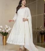 Off white faux blooming party weae embroidery suit set