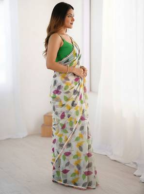 Off white chiffon printed saree 3