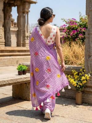 Lavender linen printed saree with unstitched blouse piece 2