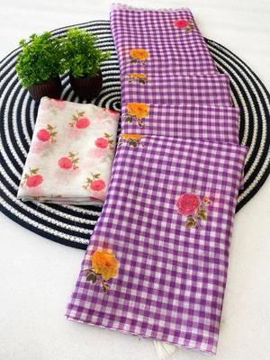 Lavender linen printed saree with unstitched blouse piece 4