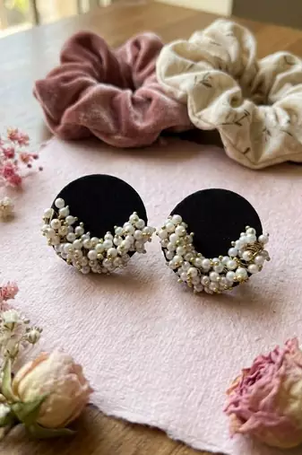 Black color wooden handcraft earrings
