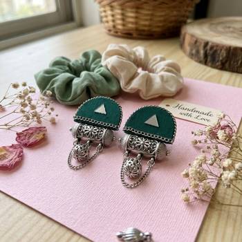 Green color handcraft earrings 2