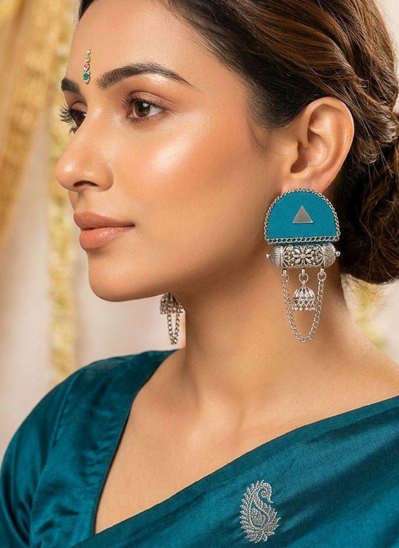 Rama green color handcraft earrings