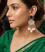 Black color handcraft earrings