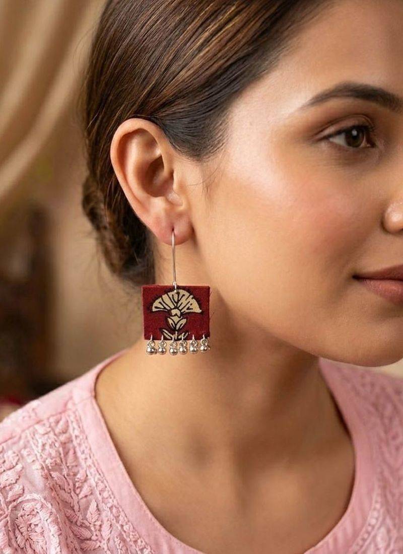 Maroon color handcraft earrings