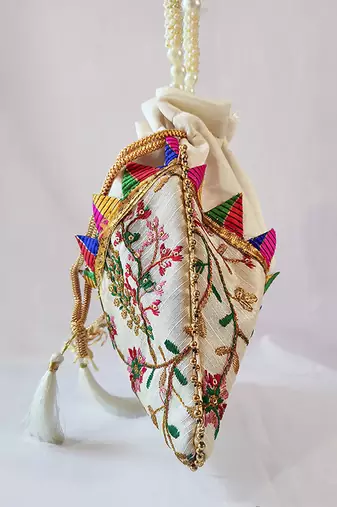 White embroidered potli bags – handcrafted wedding potli with beads 