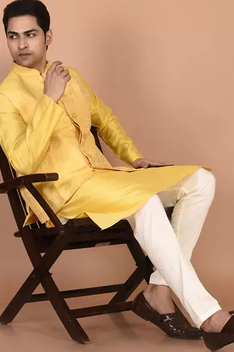 Men's woven design floral jacquard kurta jacket set