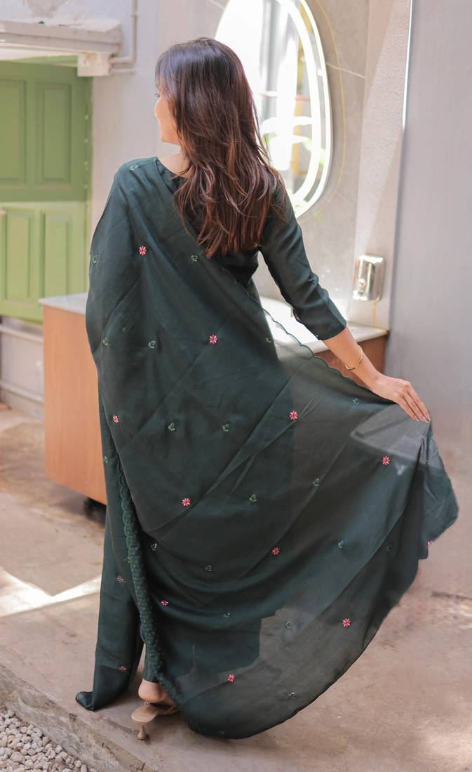 Cobalt embroidered  vertical cotton straight kurti pant dupatta set