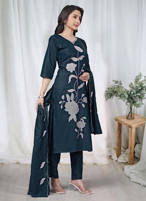 Morpich embroidered  vertical cotton straight kurti pant dupatta set 2