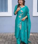 Sky blue embroidered vertical cotton straight kurti pant dupatta set