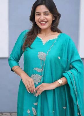 Sky blue embroidered vertical cotton straight kurti pant dupatta set 2