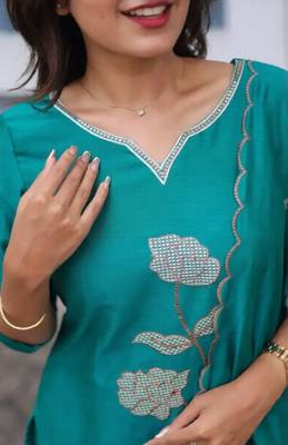 Sky blue embroidered vertical cotton straight kurti pant dupatta set 4