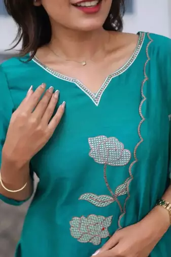Sky blue embroidered vertical cotton straight kurti pant dupatta set