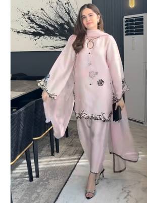 Baby pink embroidery crep farshi salwar 2