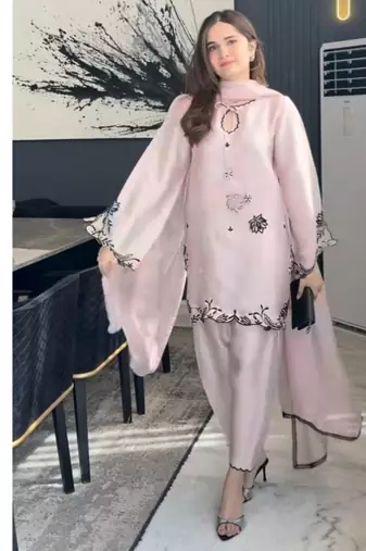 Baby pink embroidery crep farshi salwar