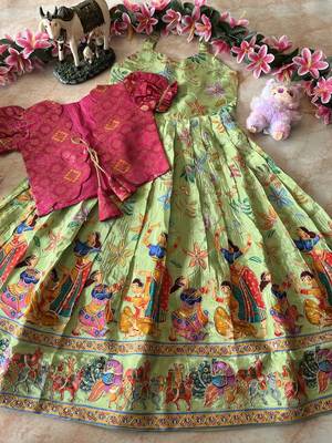 Designer viscose natural crepe position with kalamkari work gown koti 2