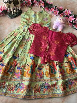 Designer viscose natural crepe position with kalamkari work gown koti 3