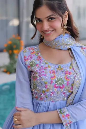 Womens mal chanderi with beads embroidery-work gown set