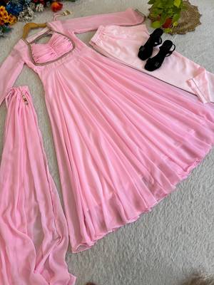 Blush pink georgette flared anarkali suit set with dupatta 5