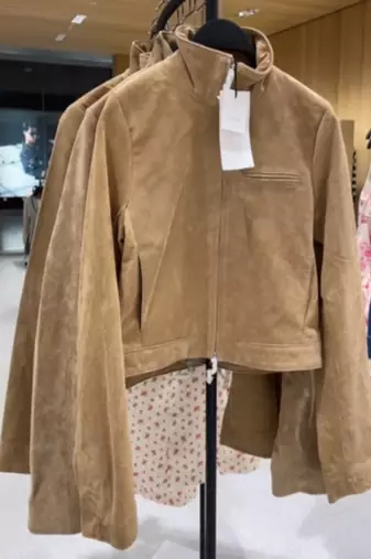 women's beige sheepskin leather jacket classic zip up style