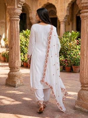 New trendy embroidered cotton thread work kurta set 3