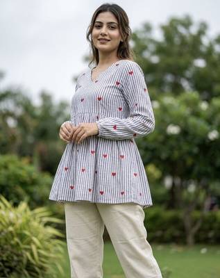 Women's casual heart print flared short kurti pant set 2