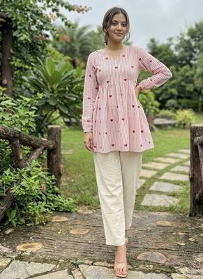 Women's casual heart print flared short kurti pant set 1