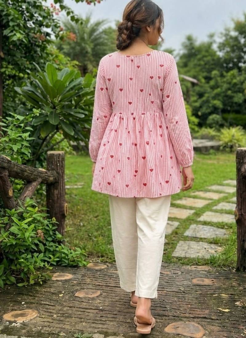 Women's casual heart print flared short kurti  pant set