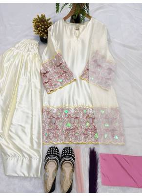 Off white embroidery crep farshi salwar 4