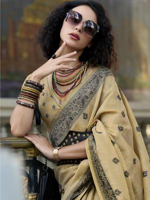 elegant tissue linen saree  3