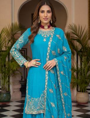 wear sharara with heavy border dupatta set 2