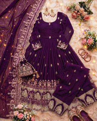 wedding wear embroidered anarkali set 4