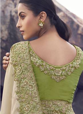 Beige & green embroidered woven faux tissue silk blend saree 3