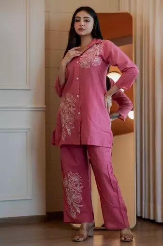 Floral embroidered cotton collar neck peach co-ord set