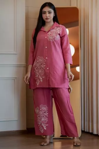 Floral embroidered cotton collar neck peach co-ord set