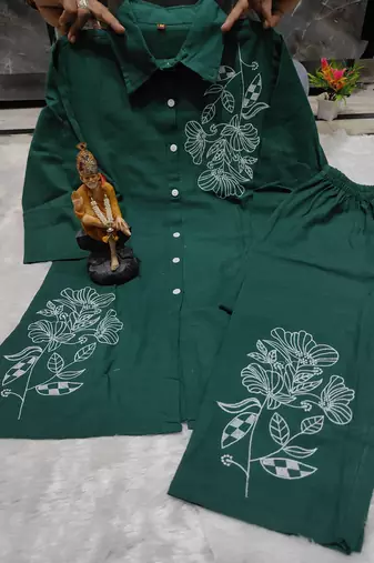 Floral embroidered cotton collar neck green co-ord set