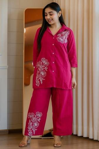 Floral embroidered cotton collar neck pink co-ord set
