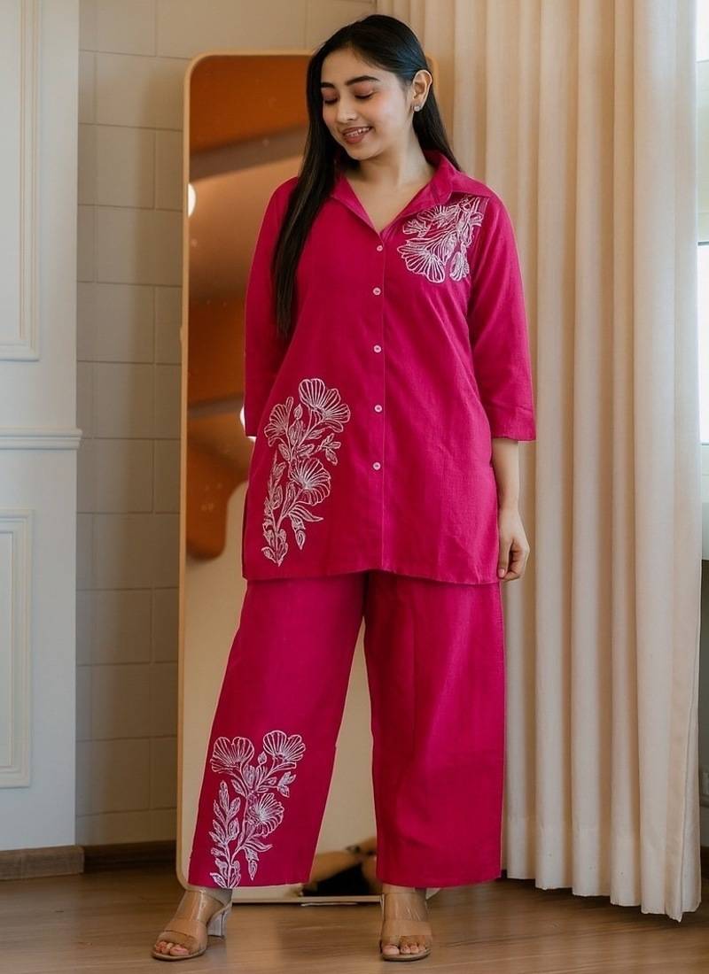 Floral embroidered cotton collar neck pink co-ord set