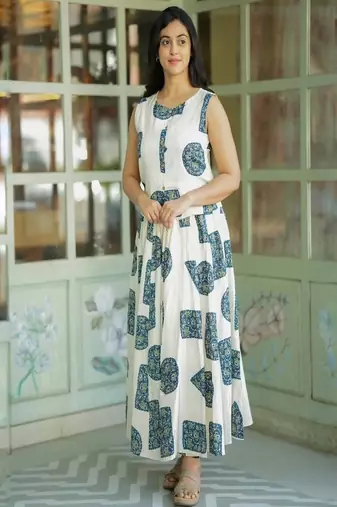 Floral printed cotton round neck white co-ord set